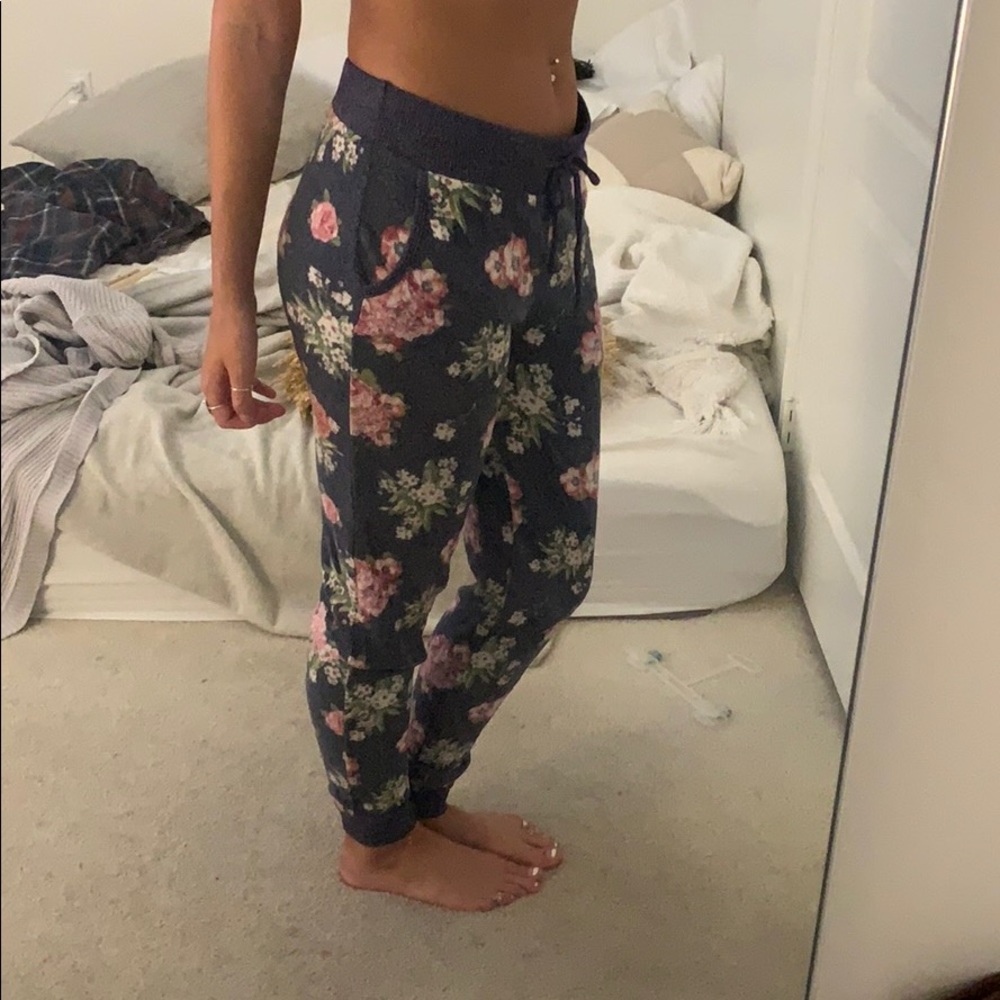 SUPER SOFT Floral Jogger Sweatpants PJ Bottoms